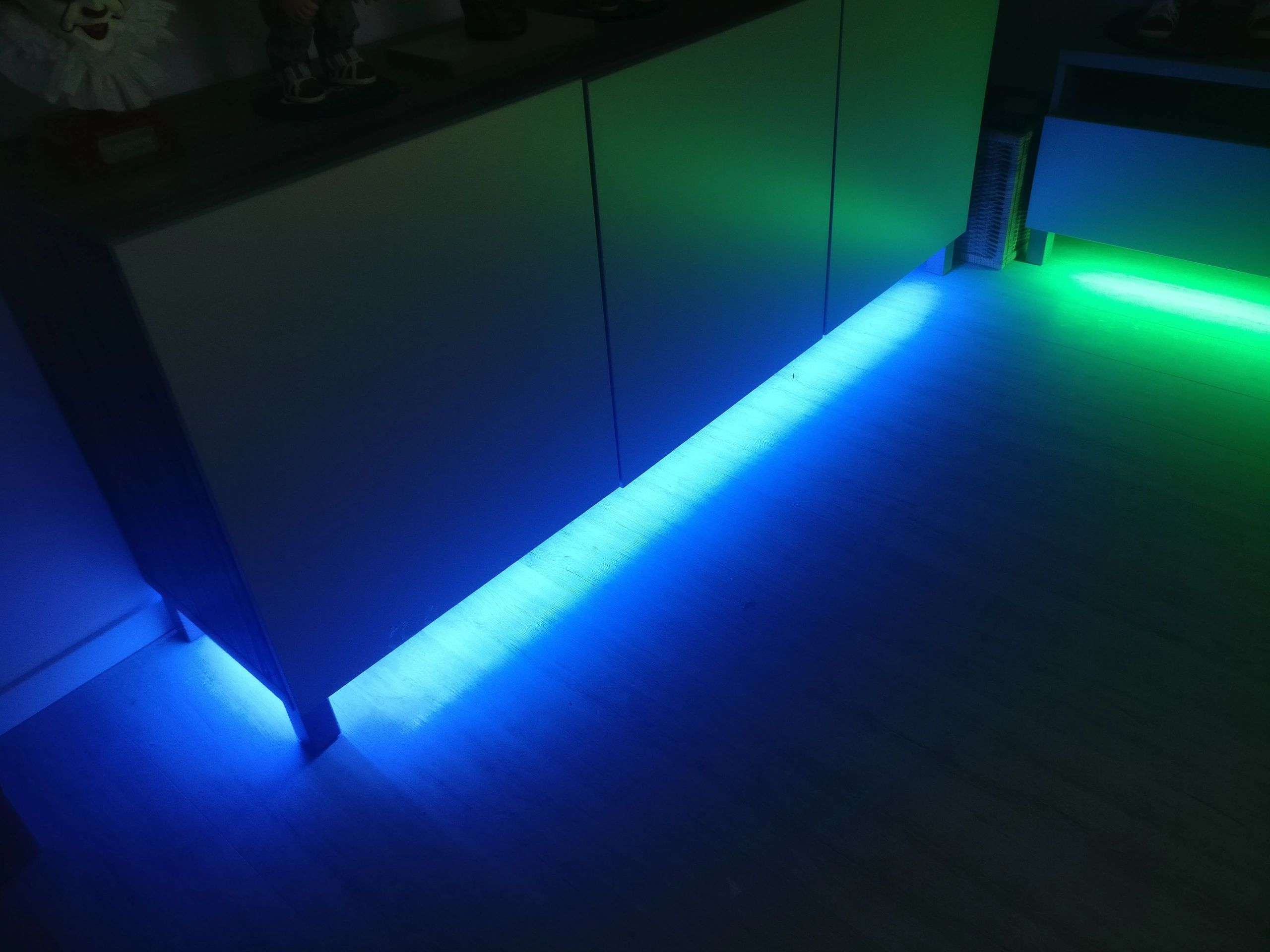 RGBW premium led strip per meter inclusief controller en voeding 1-10m